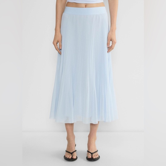 Aritzia Wilfred Light Pink Twirl Pleated Midi Skirt - Picture 1 of 3